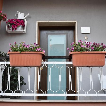 La Casa Di Maya & Cloe Bari Exterior foto