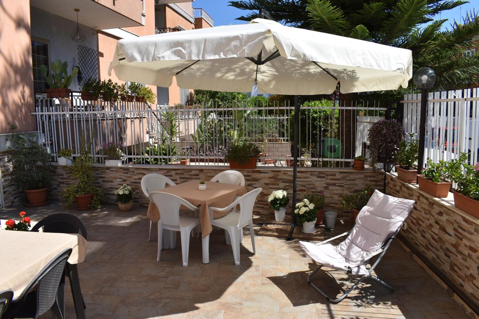 La Casa Di Maya & Cloe Bari Exterior foto