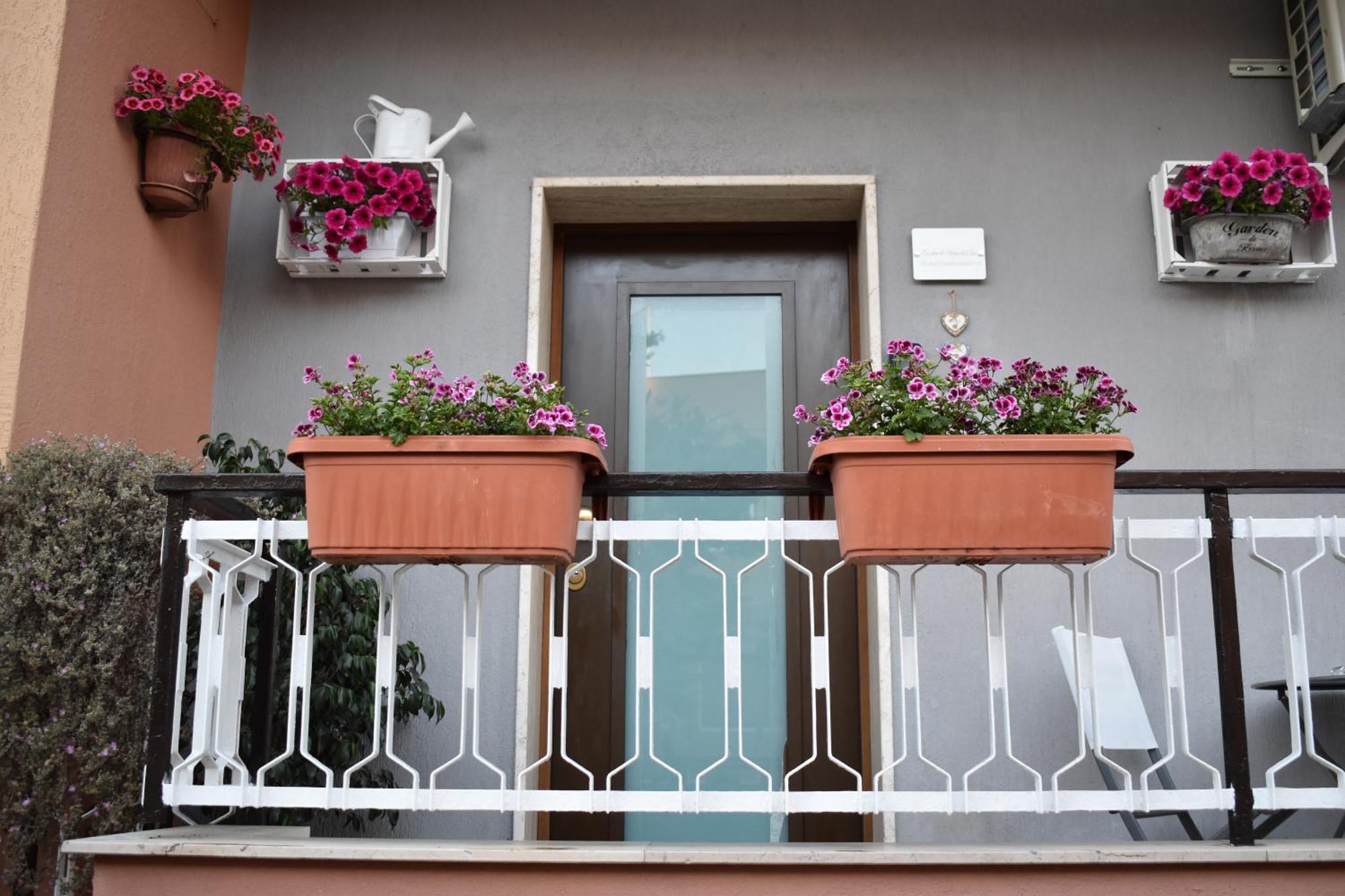 La Casa Di Maya & Cloe Bari Exterior foto